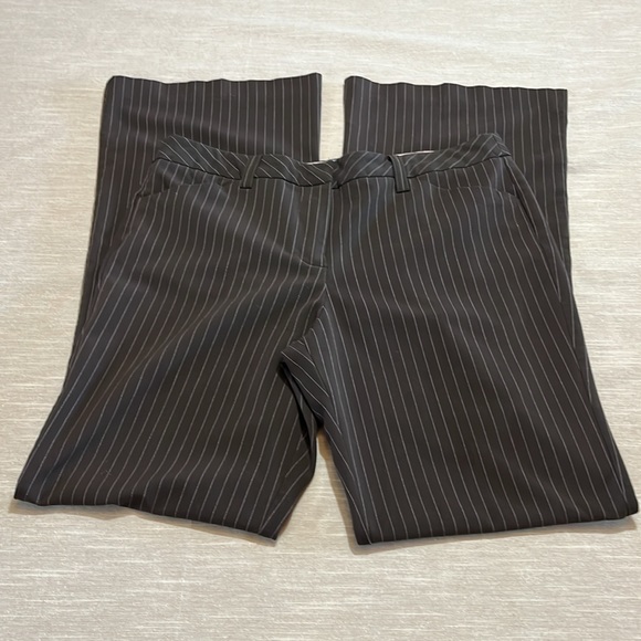 Star City brown pants with pink pin stripes. Size 11. Waist 16.5” Inseam 31.5” - Picture 2 of 10